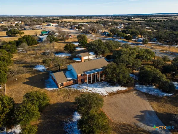 $1,075,000 | 102 Mesa Drive, Gatesville, TX 76528