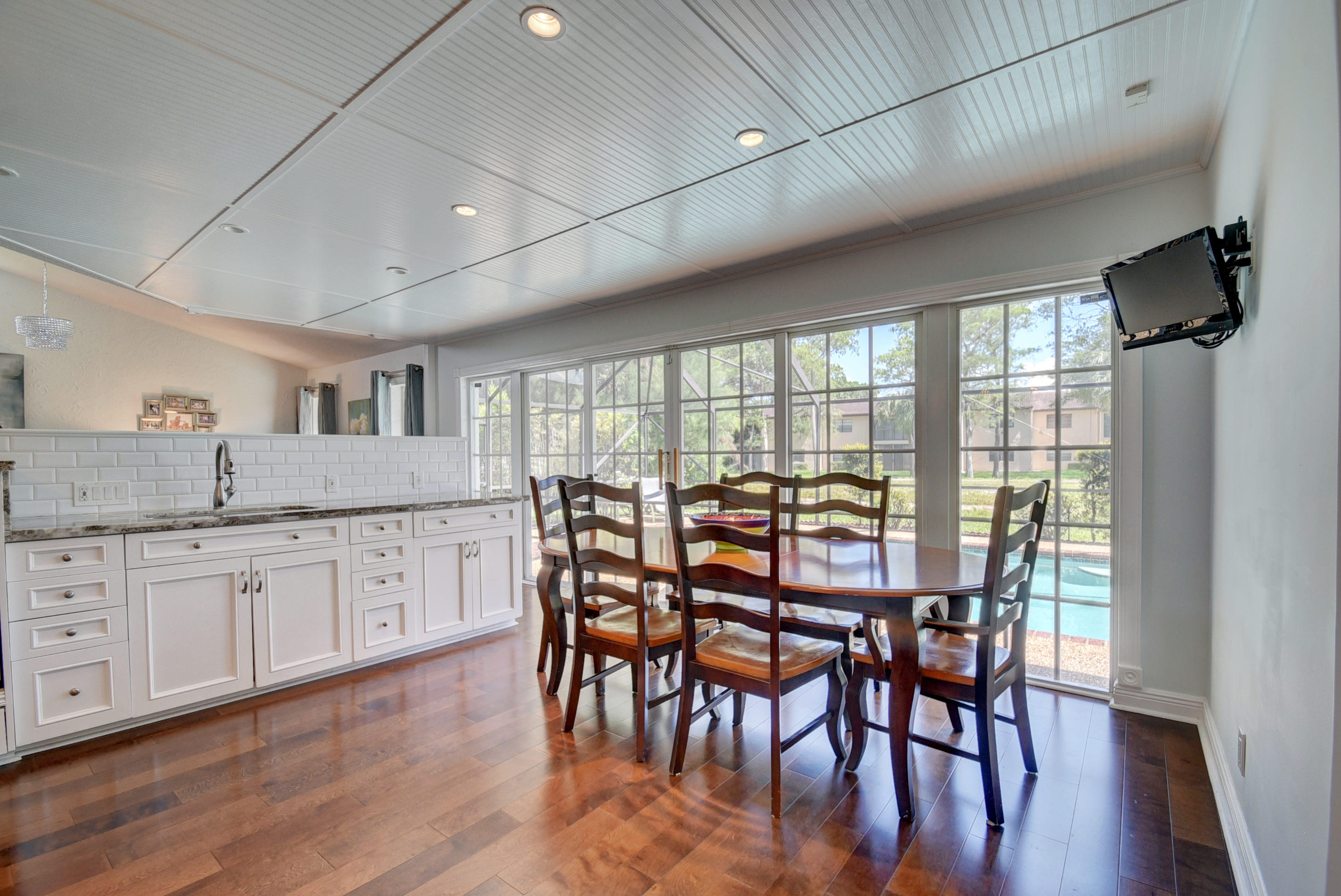 9401 Old Pine Road Boca Raton, FL 33428 - Photo 8 of 40 Eat In Kitchen