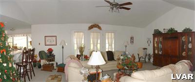 300 Smith Road Bath, PA 18014 - Photo 4 of 7 Great Room