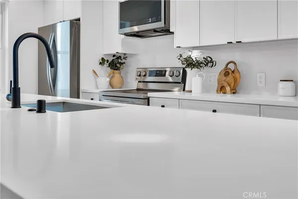 $1,400,000 | 226 A Arena Street, El Segundo, CA 90245