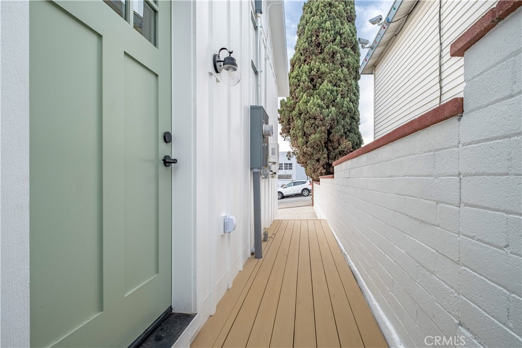 226 A Arena Street El Segundo, CA 90245 - Photo 45 of 47 a view of a wooden door with a window