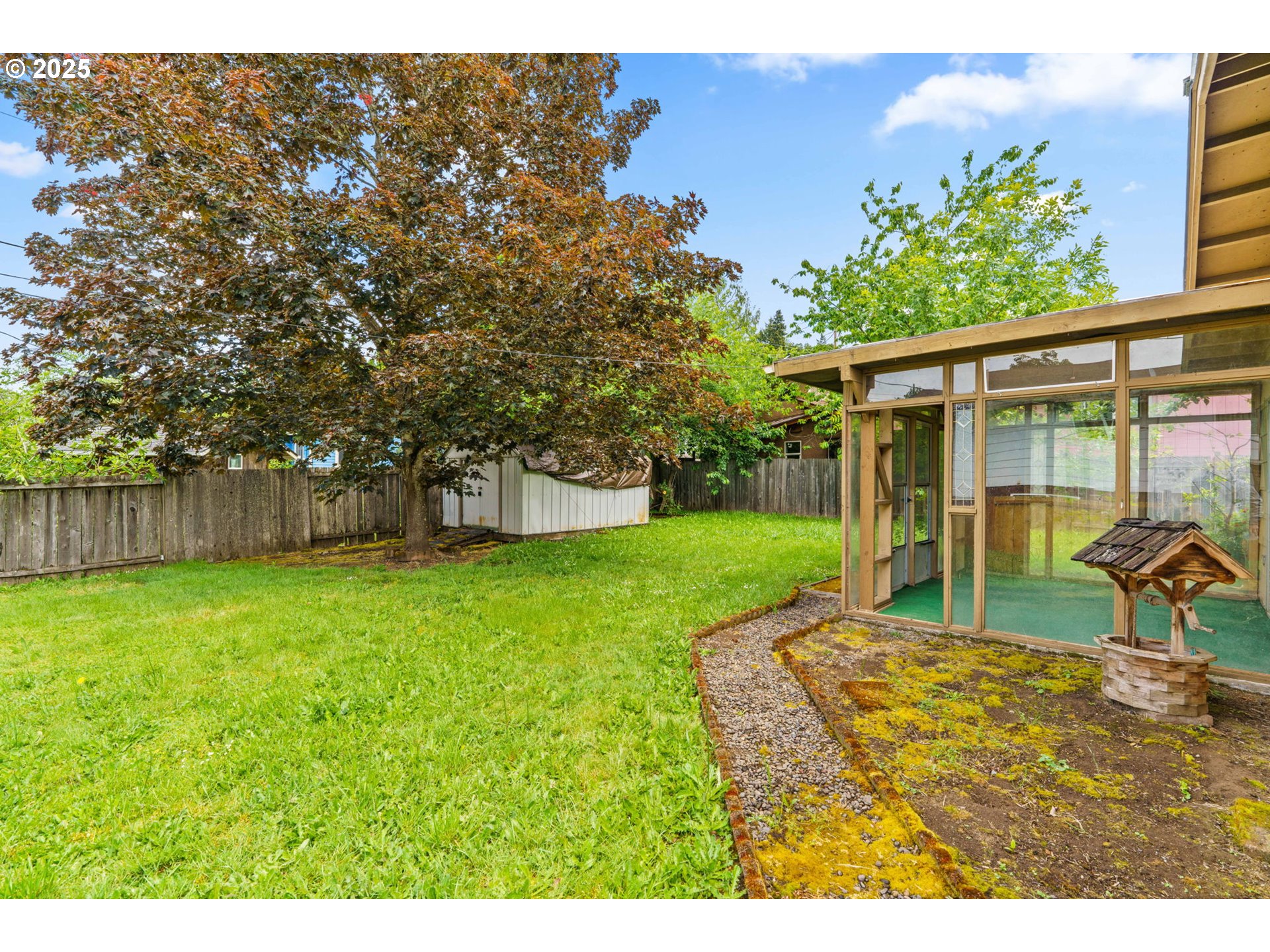 645 West 27th Place Eugene, OR 97405 - Photo 29 of 35