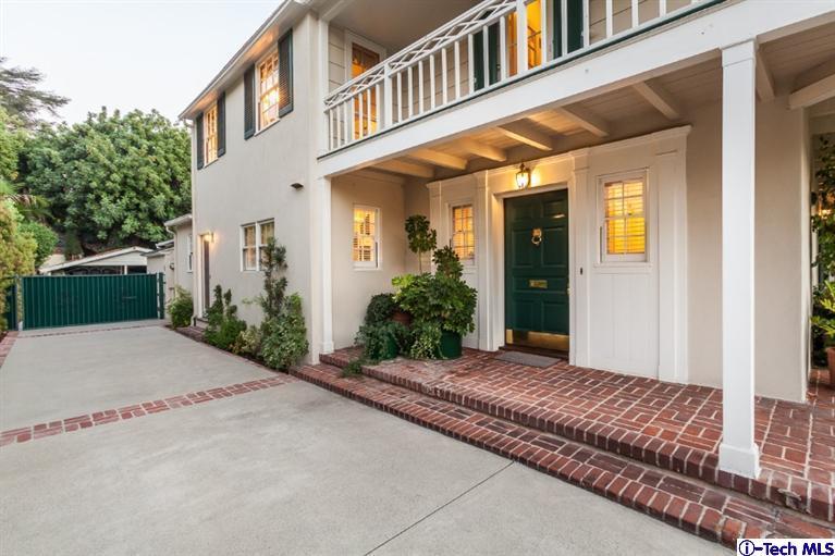 520 Bellmore Way Pasadena, CA 91103 - Photo 3 of 31 a view of a house with potted plants