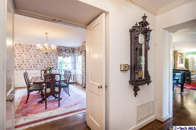 520 Bellmore Way Pasadena, CA 91103 - Photo 10 of 31 a view of a dining room with furniture and chandelier