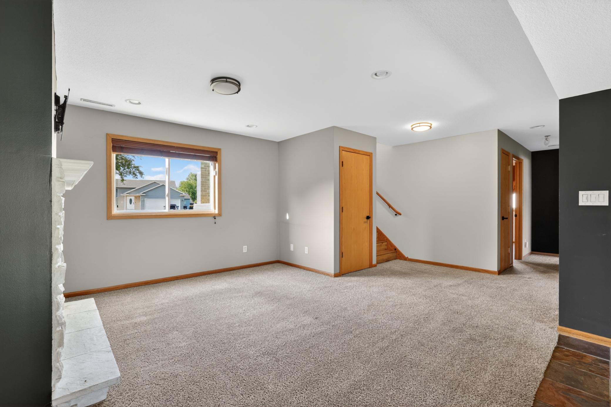 5852 Excalibur Court Northwest Rochester, MN 55901 - Photo 28 of 44