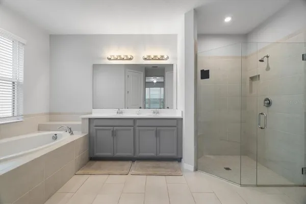 $2,600 | 6312 Laurelcrest Glen, Palmetto, FL 34221
