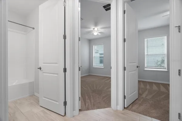 $2,600 | 6312 Laurelcrest Glen, Palmetto, FL 34221