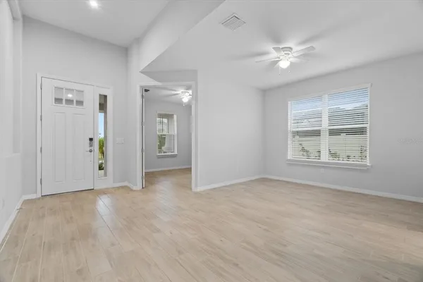 $2,600 | 6312 Laurelcrest Glen, Palmetto, FL 34221