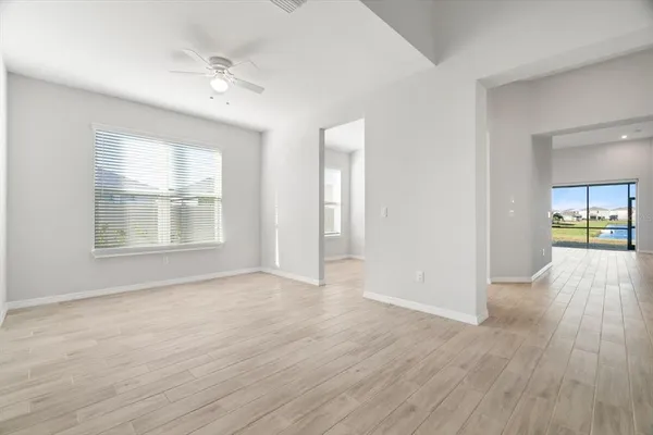 $2,600 | 6312 Laurelcrest Glen, Palmetto, FL 34221