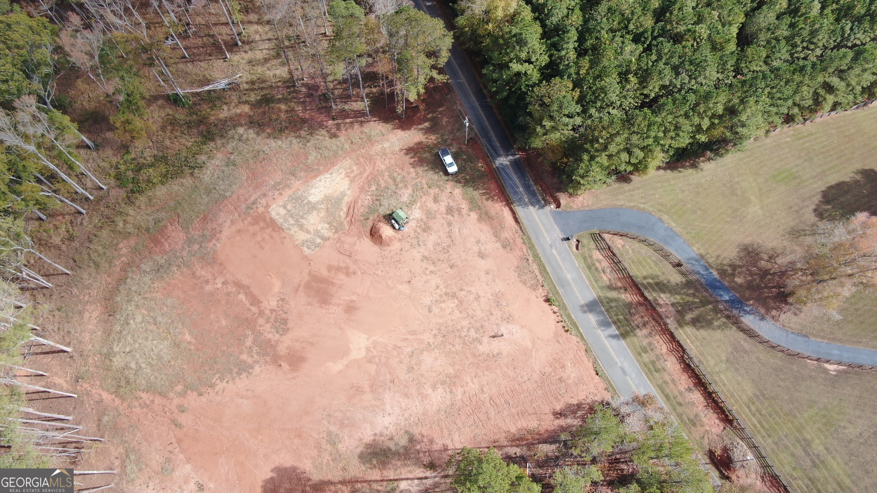 1880 Cook Road Zebulon, GA 30295 - Photo 5 of 8 a view of a yard