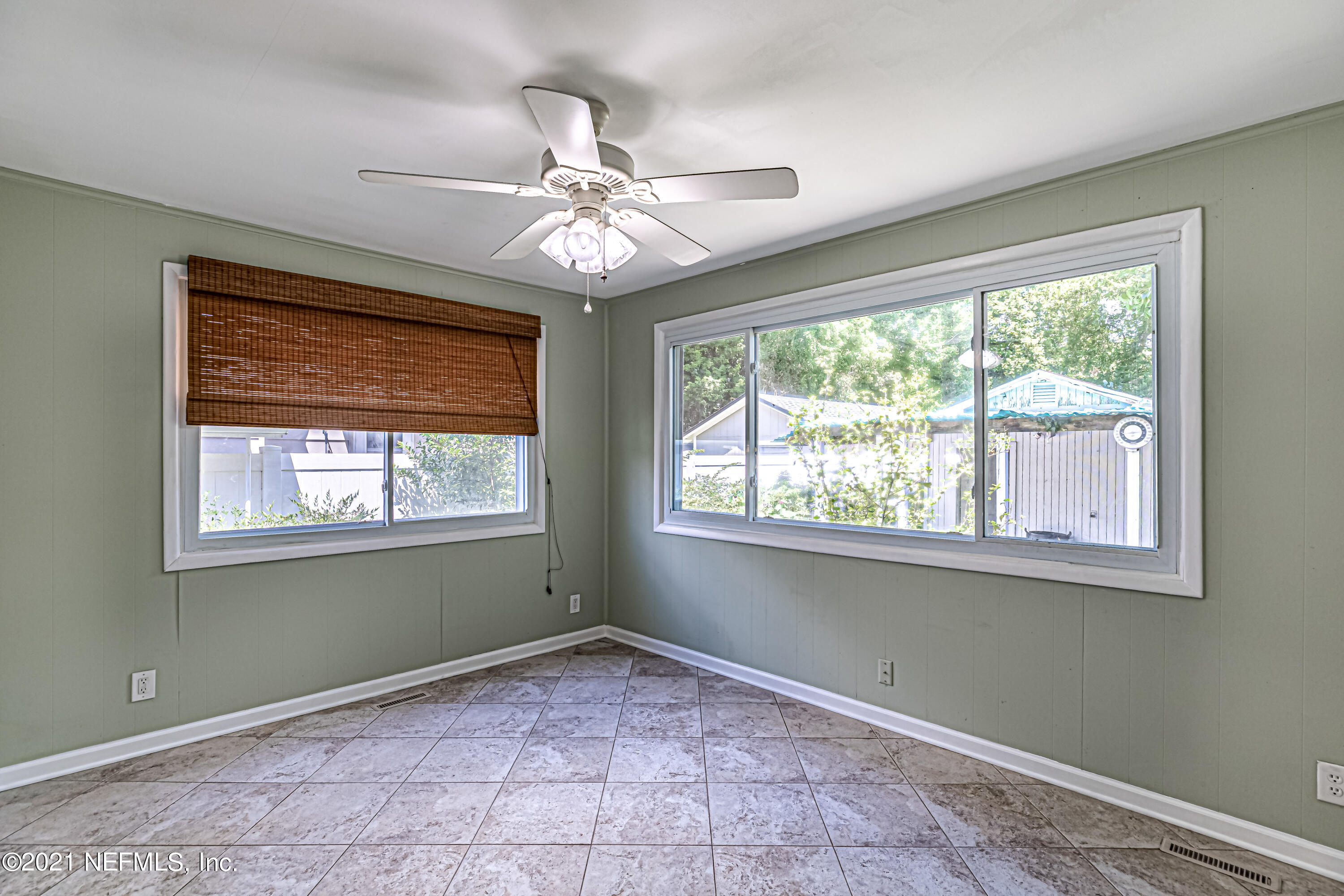 4627 Birkenhead Road Jacksonville, FL 32210 - Photo 17 of 30 a view of an empty room with a window