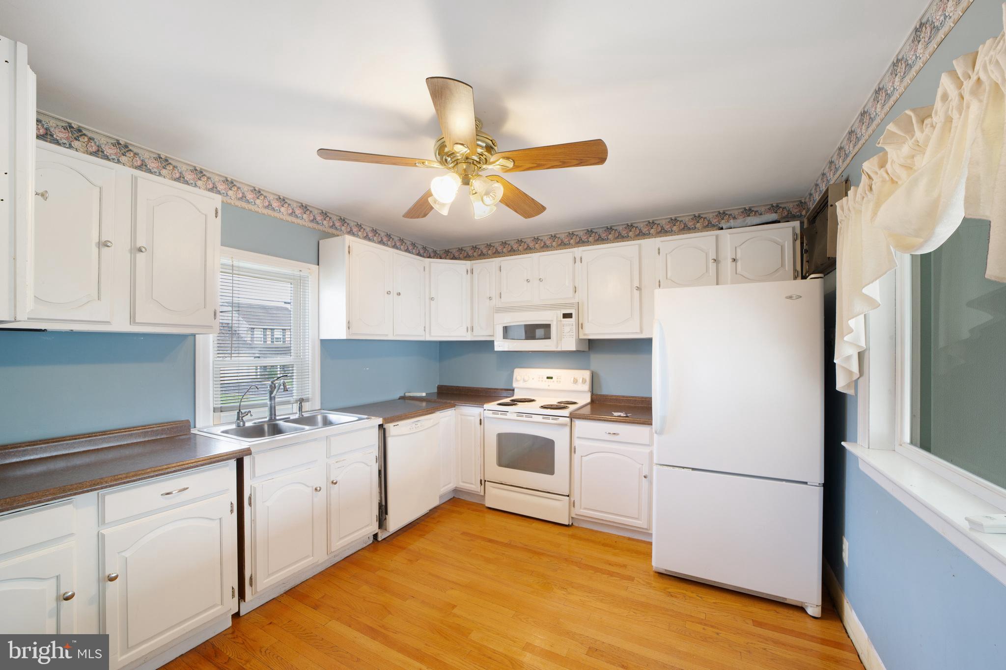 172 Pennapacker Road Collegeville, PA 19426 - Photo 9 of 19 Kitchen