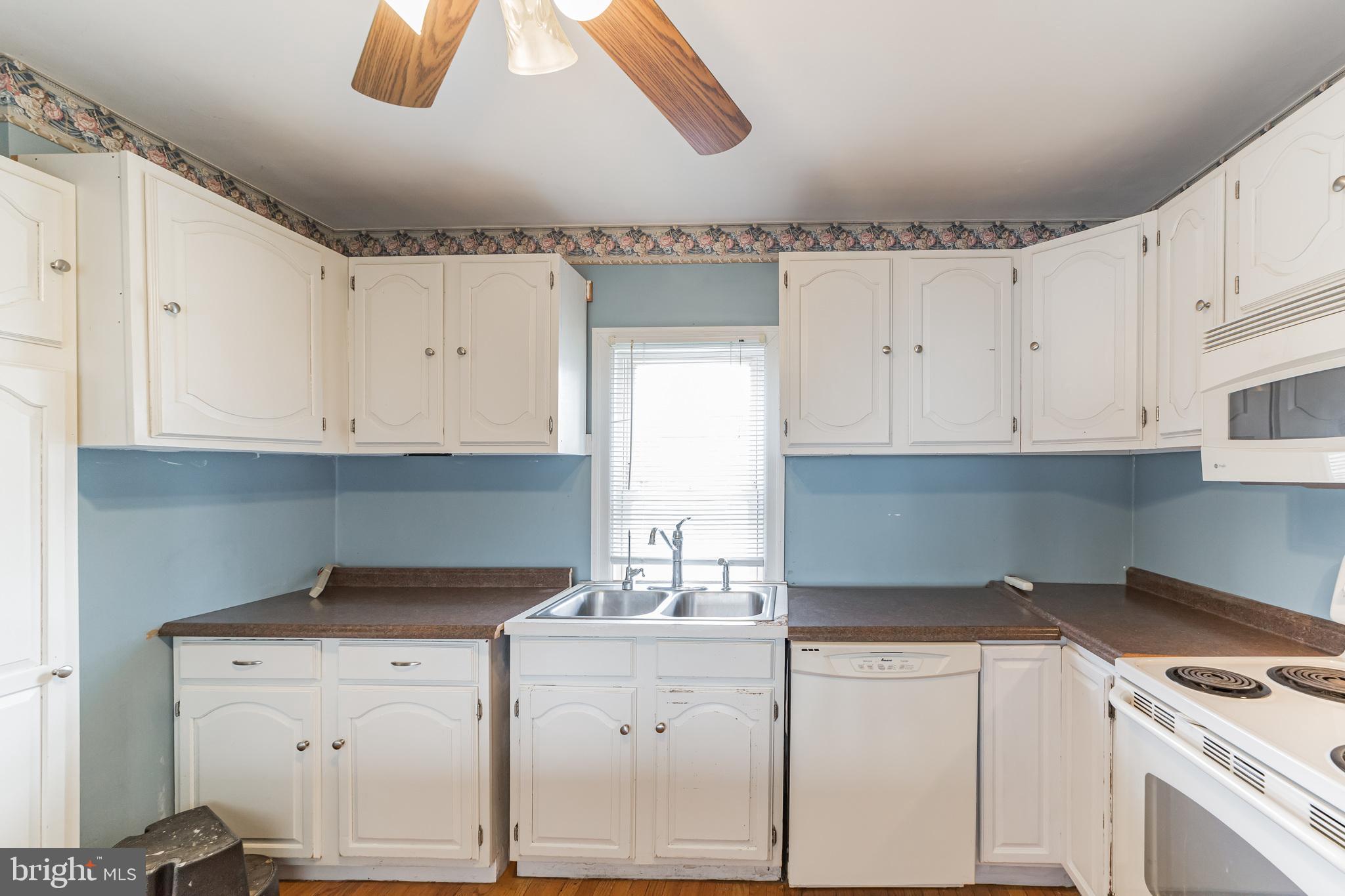 172 Pennapacker Road Collegeville, PA 19426 - Photo 10 of 19 Kitchen