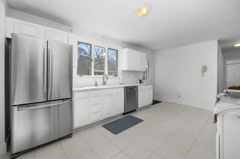 $1,100,000 | 122 Park Avenue, Centerville, MA 02632