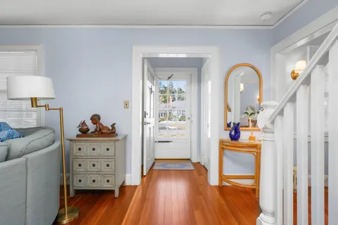 $1,100,000 | 122 Park Avenue, Centerville, MA 02632