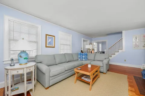 $1,100,000 | 122 Park Avenue, Centerville, MA 02632