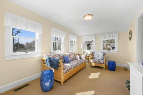 $1,100,000 | 122 Park Avenue, Centerville, MA 02632