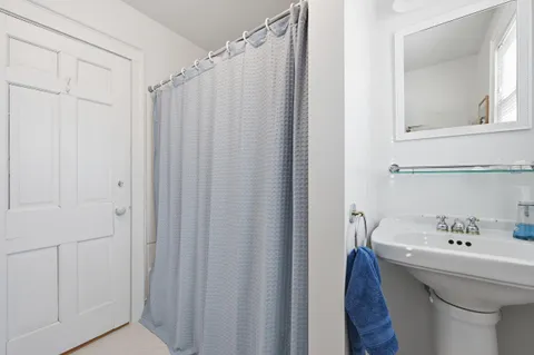 $1,100,000 | 122 Park Avenue, Centerville, MA 02632