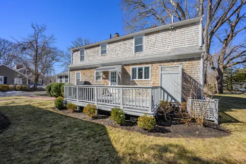 $1,100,000 | 122 Park Avenue, Centerville, MA 02632