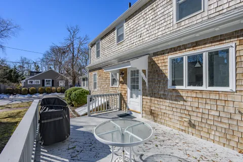 $1,100,000 | 122 Park Avenue, Centerville, MA 02632