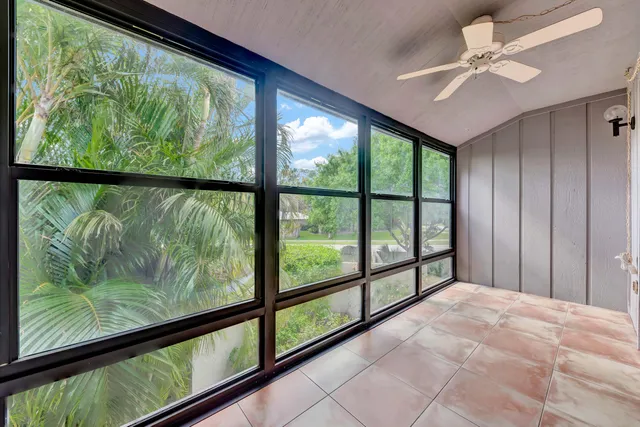 a view of a livingroom with a ceiling fan