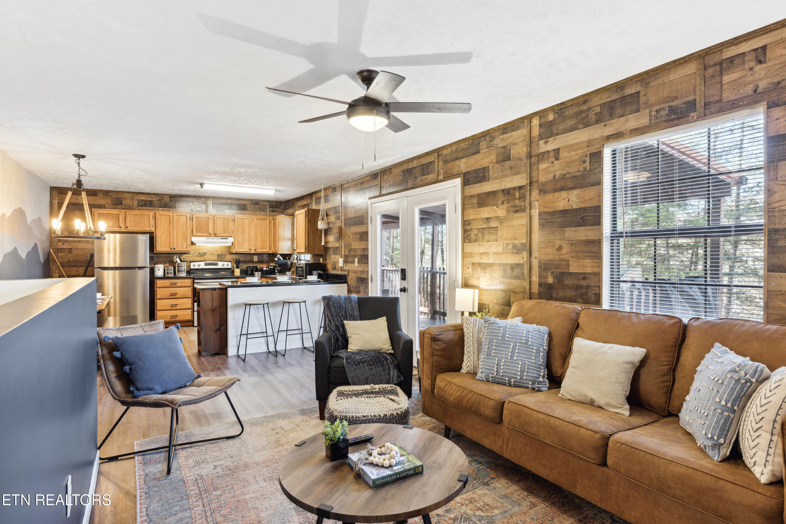 2777 Mountain View Circle Sevierville, TN 37863 - Photo 2 of 34 23-IMG_0056