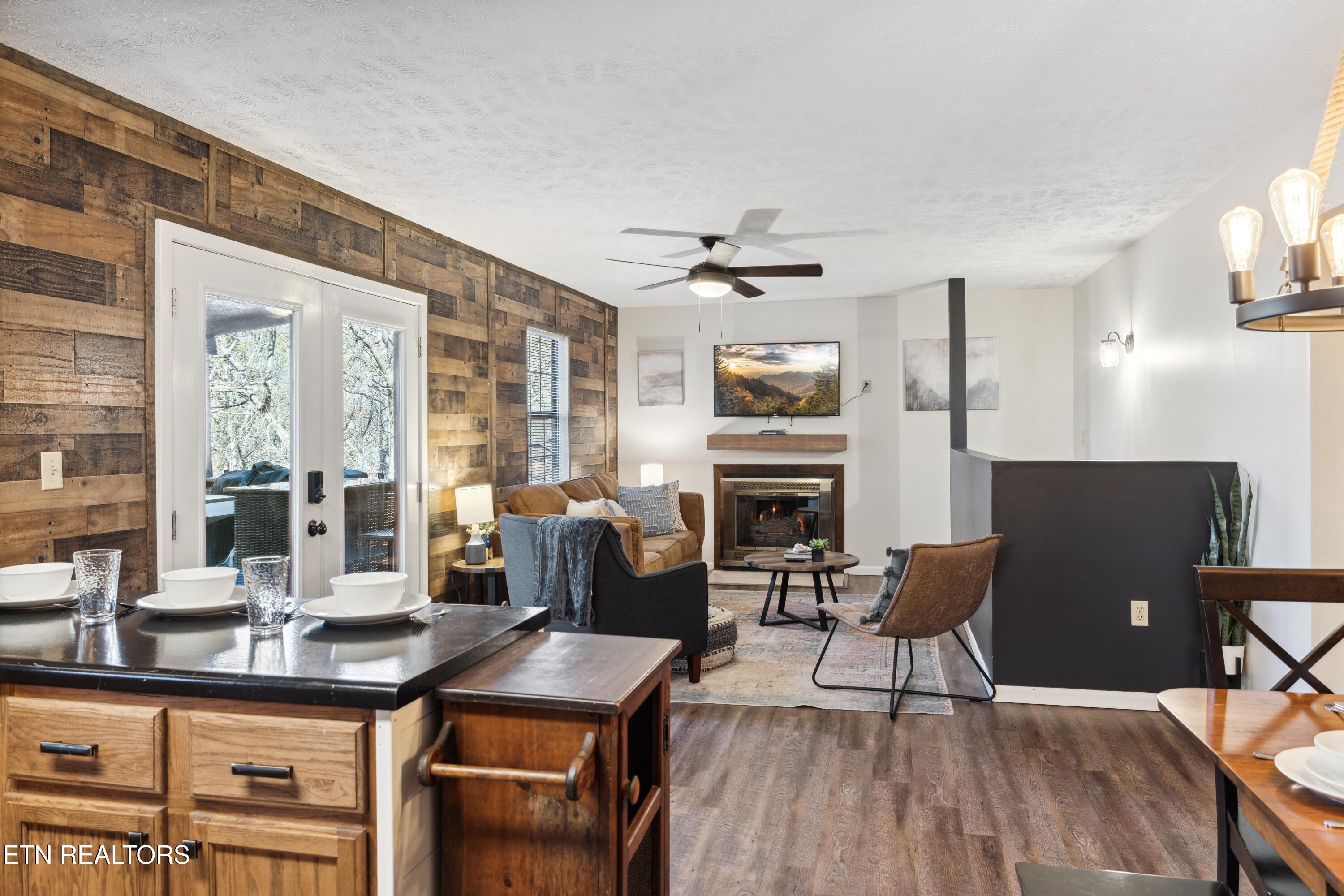 2777 Mountain View Circle Sevierville, TN 37863 - Photo 3 of 34 16-IMG_0026