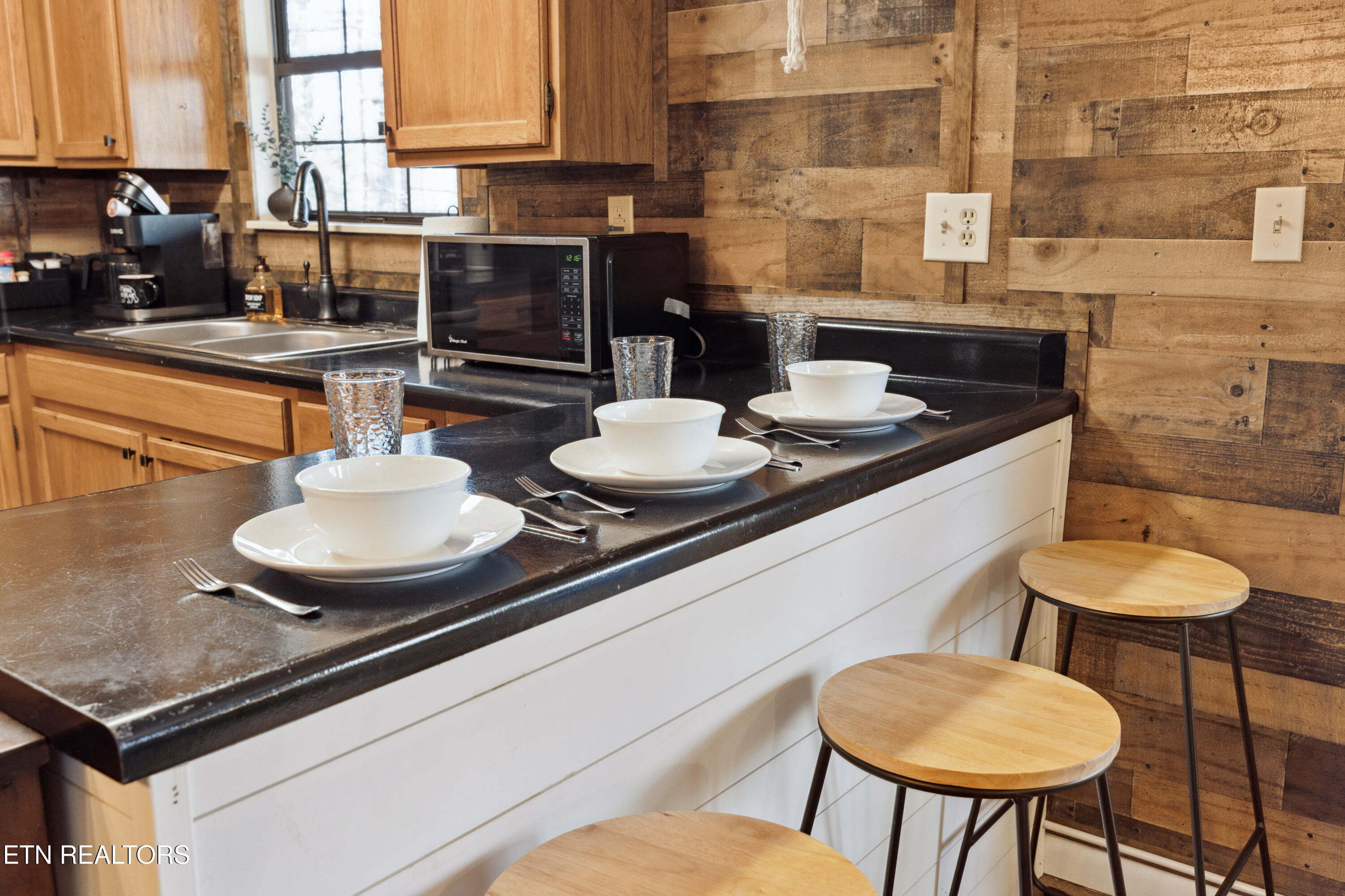 2777 Mountain View Circle Sevierville, TN 37863 - Photo 6 of 34 13-IMG_0212