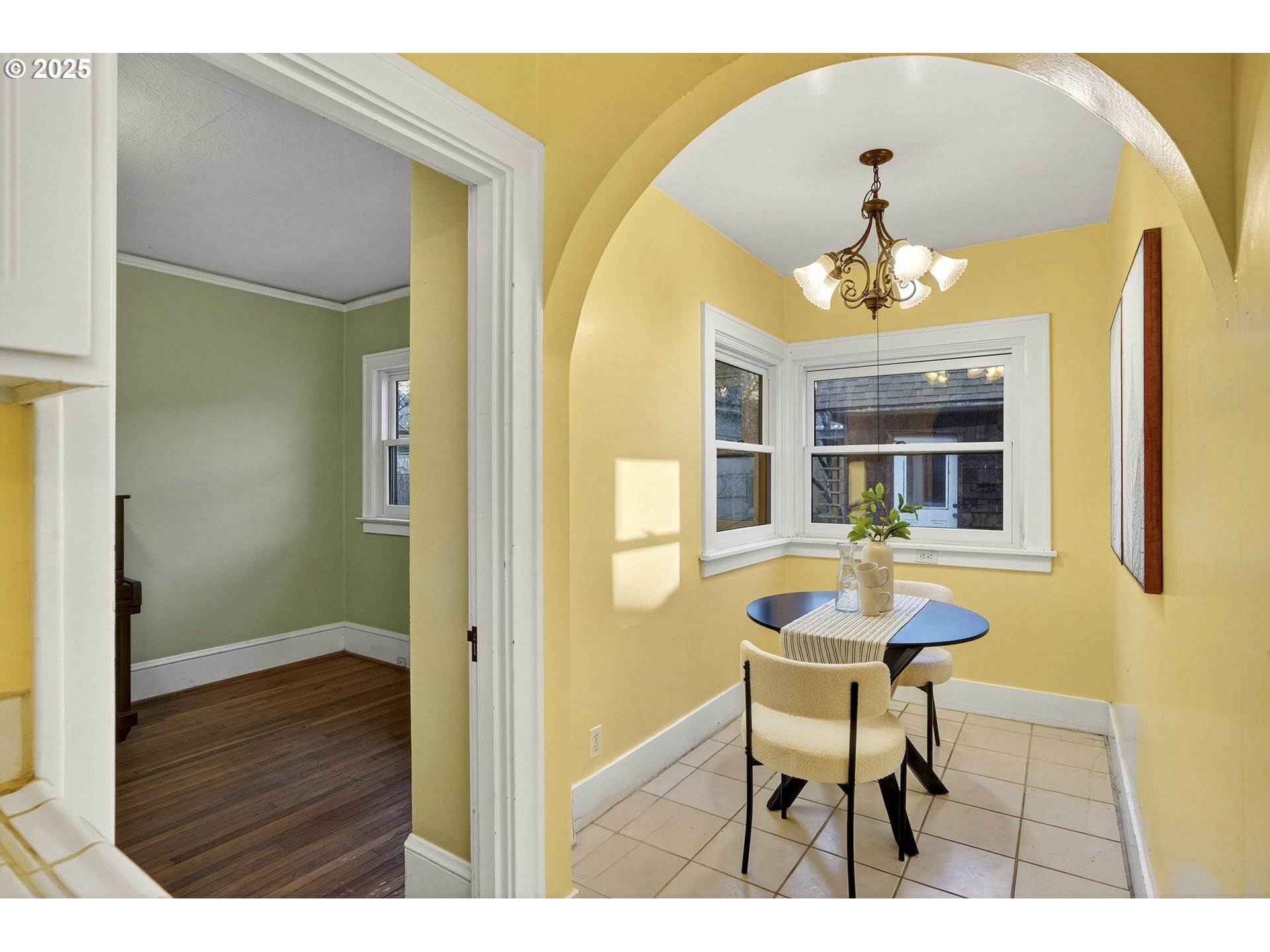 2614 Northeast 42nd Avenue Portland, OR 97213 - Photo 18 of 48 Kitchen/Nook