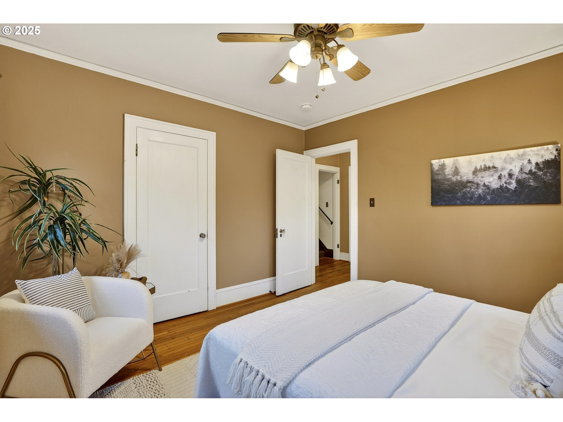 2614 Northeast 42nd Avenue Portland, OR 97213 - Photo 22 of 48 Bathroom