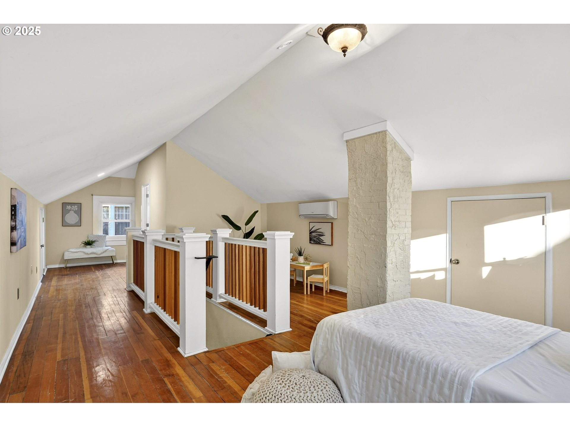 2614 Northeast 42nd Avenue Portland, OR 97213 - Photo 31 of 48 Primary Bedroom