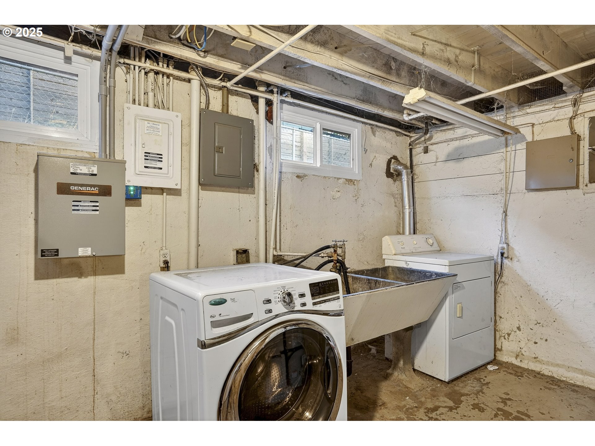 2614 Northeast 42nd Avenue Portland, OR 97213 - Photo 41 of 48