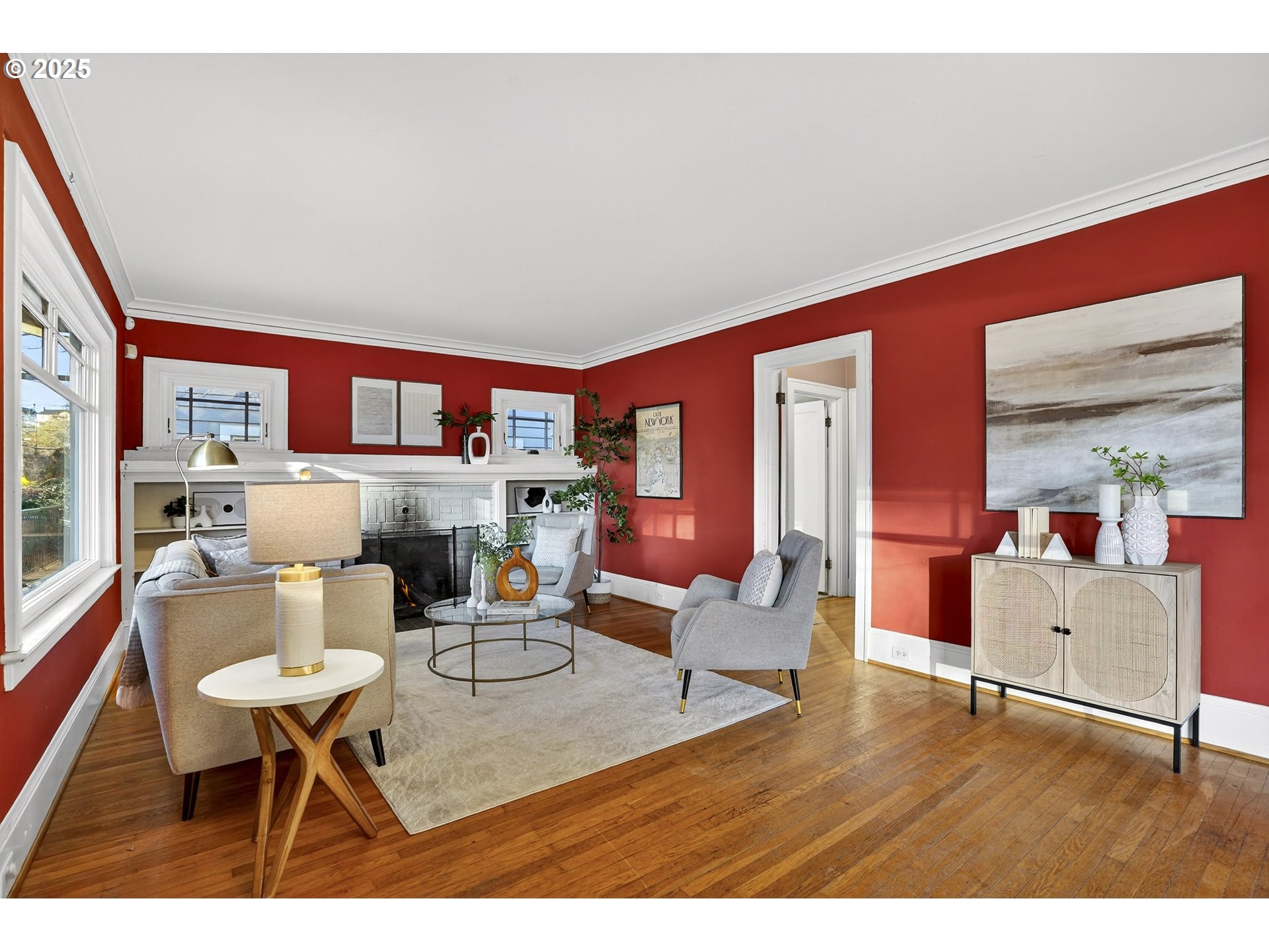 2614 Northeast 42nd Avenue Portland, OR 97213 - Photo 5 of 48 Living Room