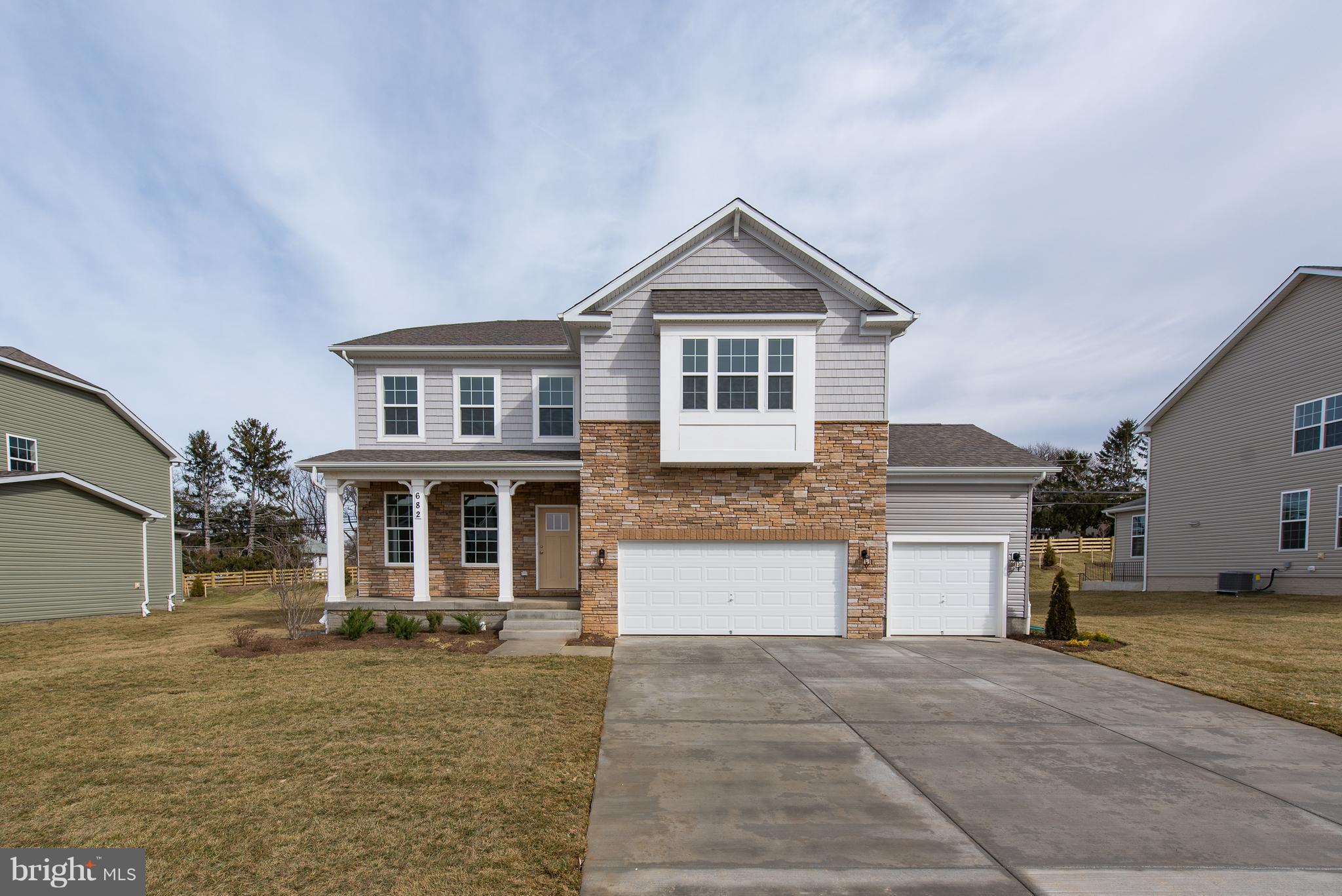 682 Stonegate Road Westminster, MD 21157 - Photo 1 of 30 Exterior (Front)