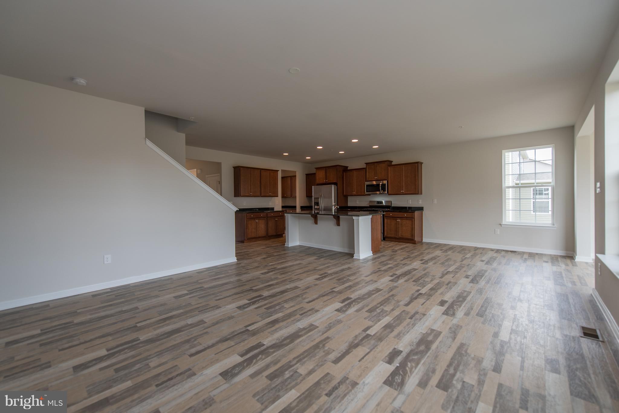 682 Stonegate Road Westminster, MD 21157 - Photo 5 of 30 Family Room