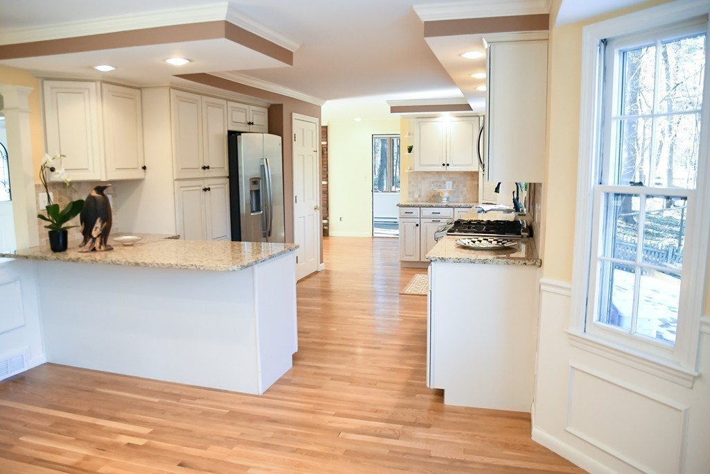 80 Moore Road Sudbury, MA 01776 - Photo 3 of 30
