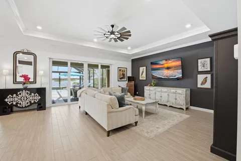 $1,349,900 | 829 Hookline Circle, Loxahatchee, FL 33470