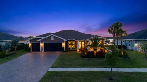 $1,349,900 | 829 Hookline Circle, Loxahatchee, FL 33470