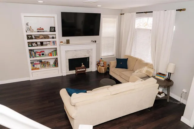 $3,850 | 739 San Juan Place, Chula Vista, CA 91914