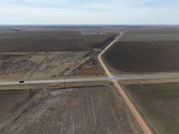 $9,900 | 2702 St Stamford Tx 79553, Stamford, TX 79553