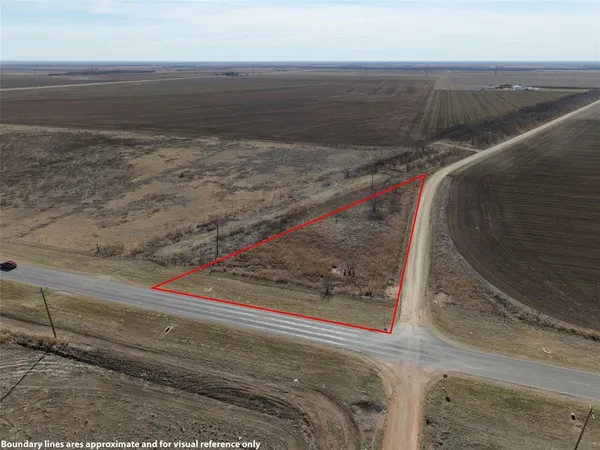 $9,900 | 2702 St Stamford Tx 79553, Stamford, TX 79553