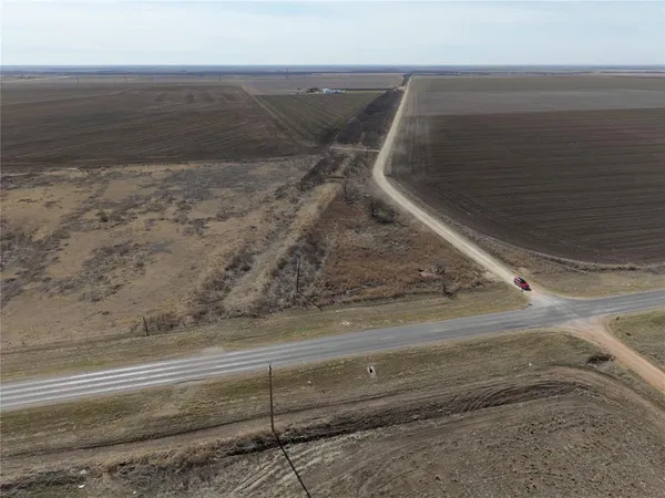 $9,900 | 2702 St Stamford Tx 79553, Stamford, TX 79553