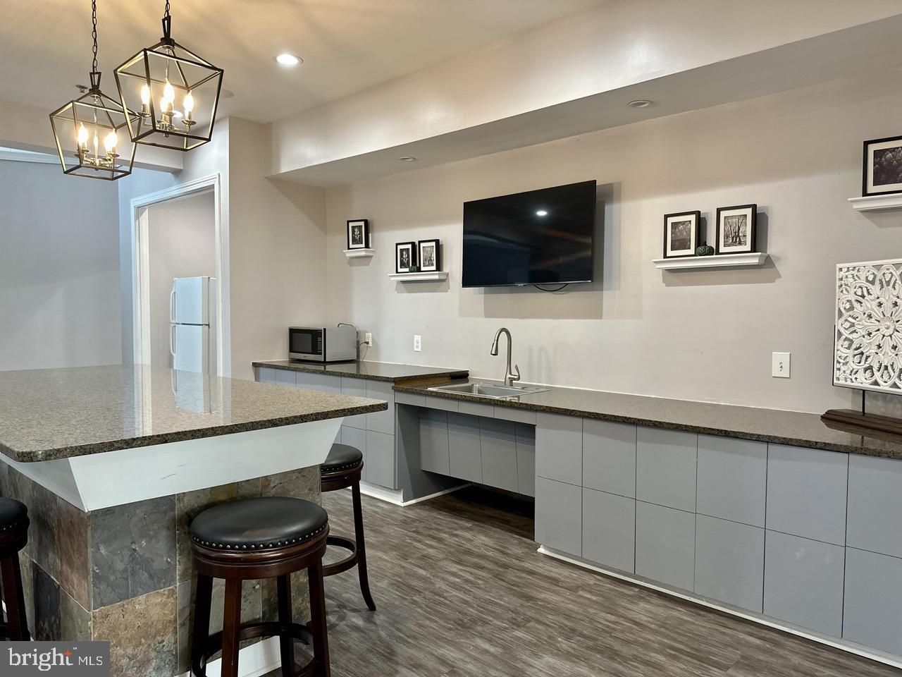 504 Sunset View Terrace Southeast, Unit 301 Leesburg, VA 20175 - Photo 47 of 57