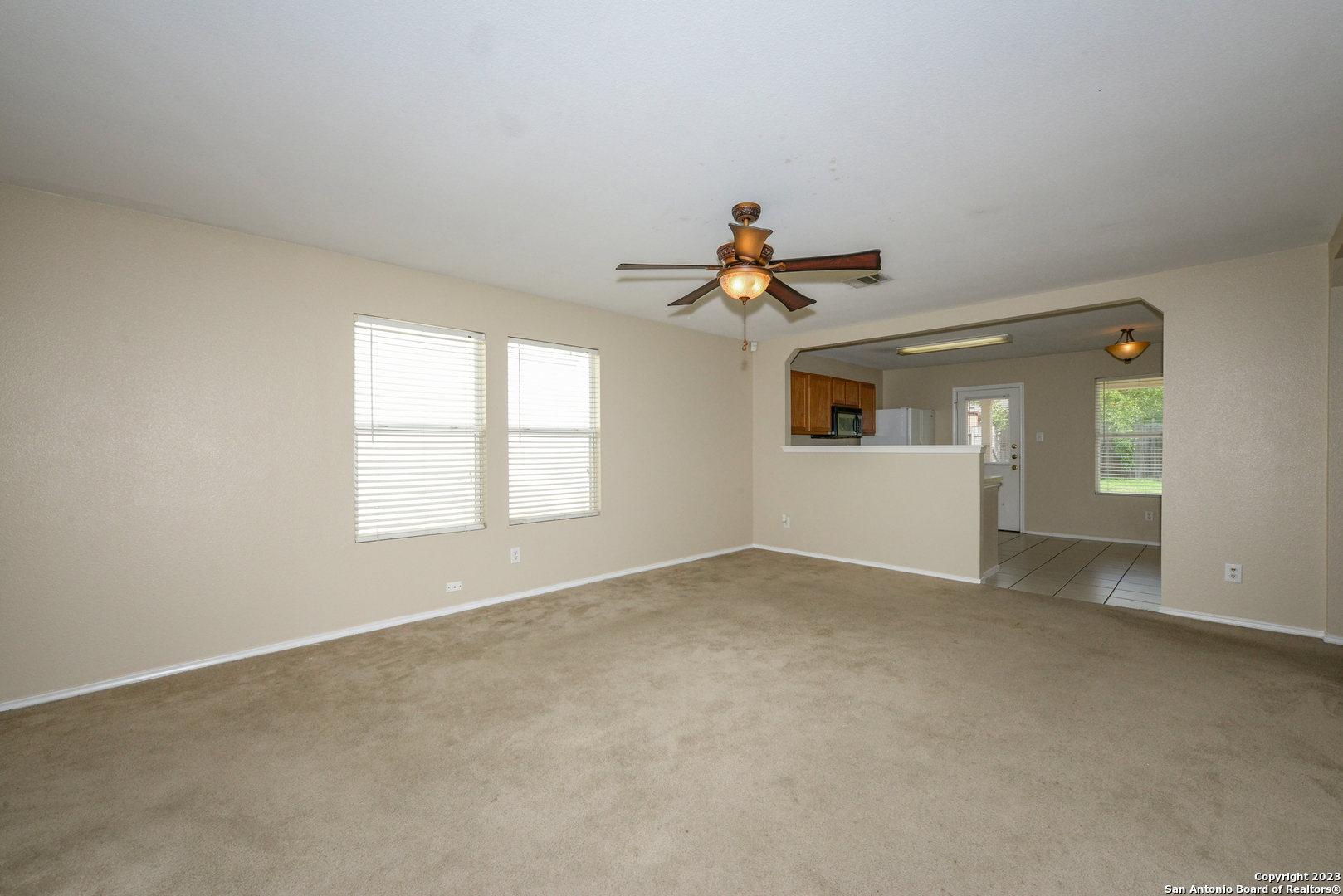 4023 Privet Place San Antonio, TX 78259 - Photo 8 of 30 Gallery Image 8
