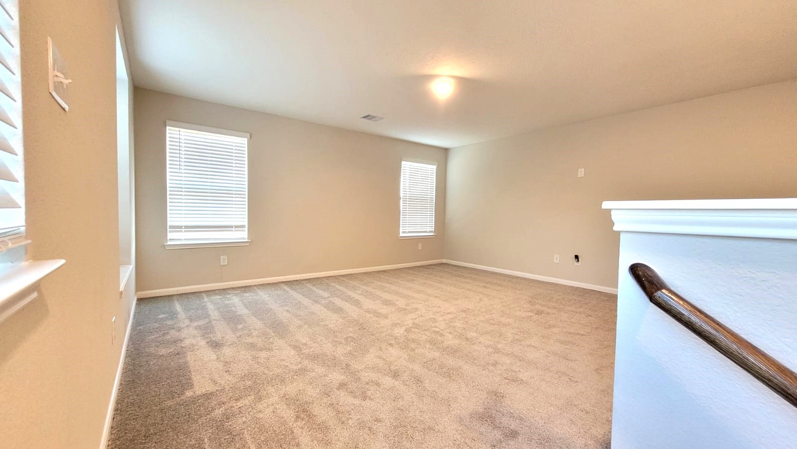 5704 Bluebonnet Lane Rosenberg, TX 77469 - Photo 23 of 34 a view of an empty room and window