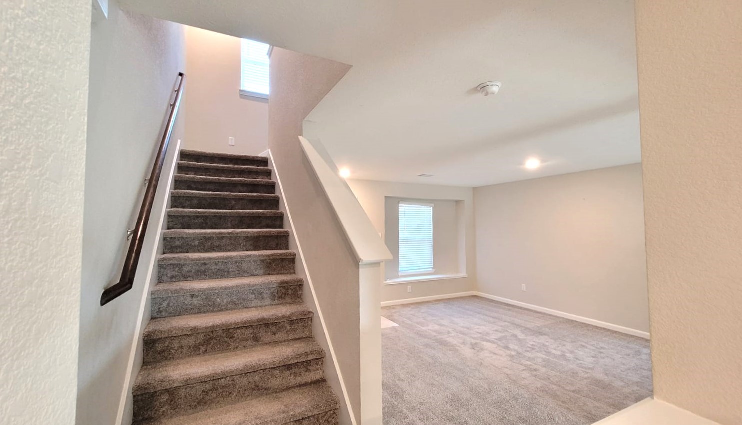 5704 Bluebonnet Lane Rosenberg, TX 77469 - Photo 24 of 34 a view of an entryway