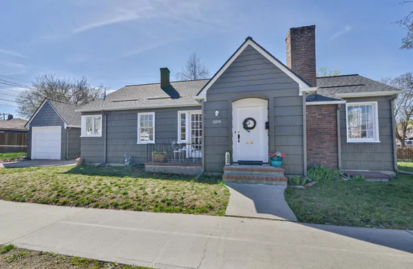 $299,900 | 3019 West Boone Avenue, Spokane, WA 99201
