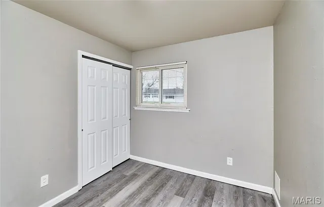 $1,300 | 665 Central Parkway, Florissant, MO 63031