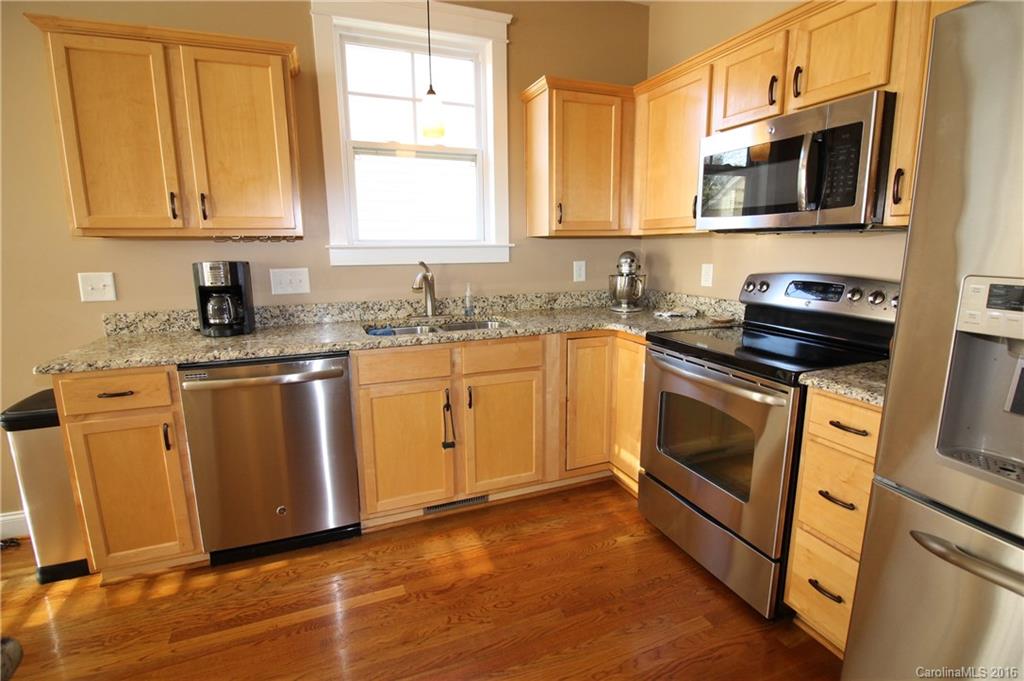 17537 Calverton Road Huntersville, NC 28078 - Photo 3 of 19