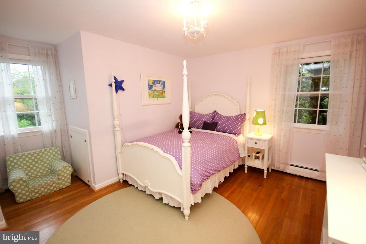 2000 Gatewood Place Silver Spring, MD 20903 - Photo 23 of 30 Bedroom